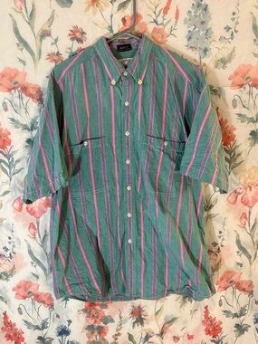 Vintage GANT Men's Short-Sleeve Button-Down Shirt - Green & Pink Stripe